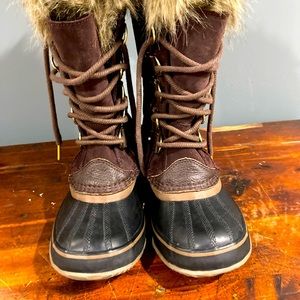 Sorel Joan of arctic Cattail Women’s Size 6